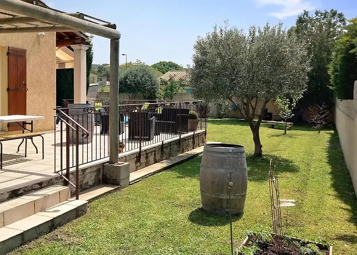 3 Bedroom Gorgeous In 度假居 *